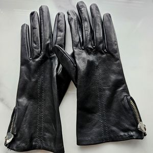 Moschino Leather gloves
